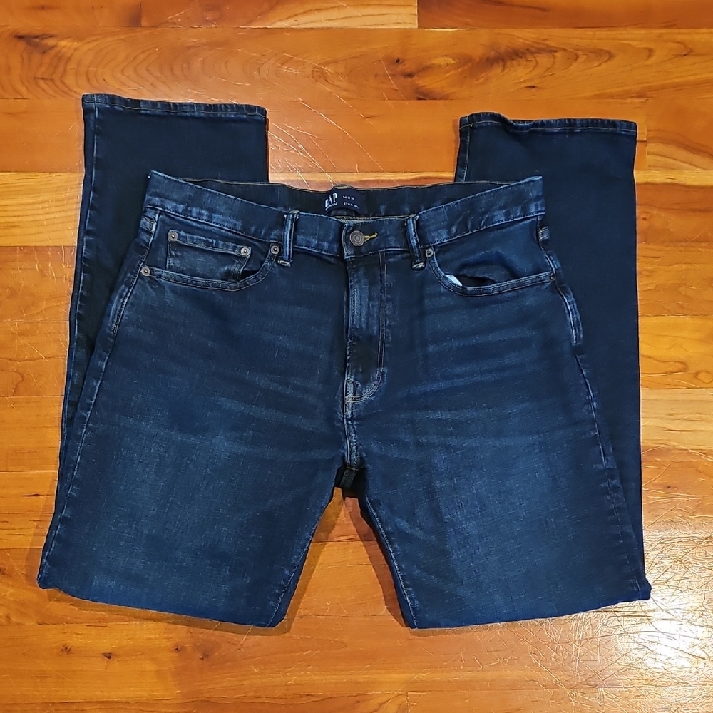 NWOT GAP Blue Straight Jeans with Rich Indigo Hue